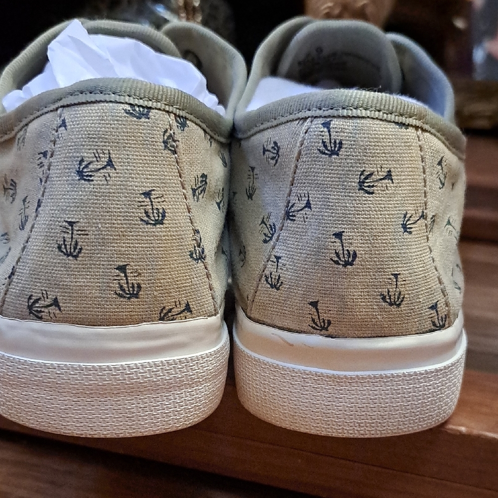 Tommy Bahamas Coconut Point Canvas Sneakers. Men's Size 9. - Picture 4 of 11